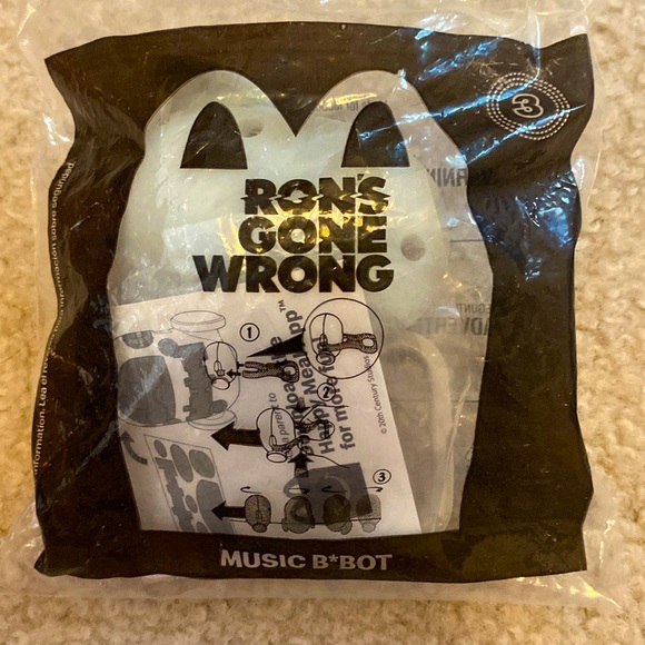 (8) McDonald’s Toys (All expect Sonic 2 toy 4 are in OG packaging) - Picture 10 of 16